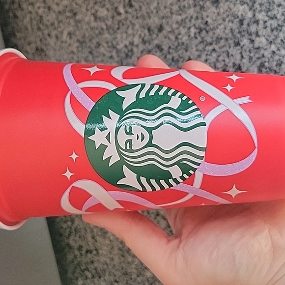 Set of Reusable Starbucks Red Cups - Picture 4 of 4